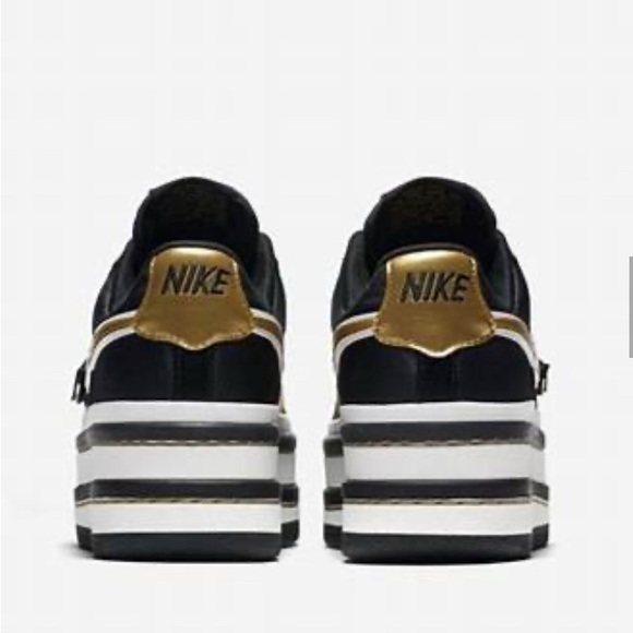 Nike Limited Edition Women’s Vandal 2K Metallic Gold Sneakers Wedge, Size 7 - Picture 5 of 10